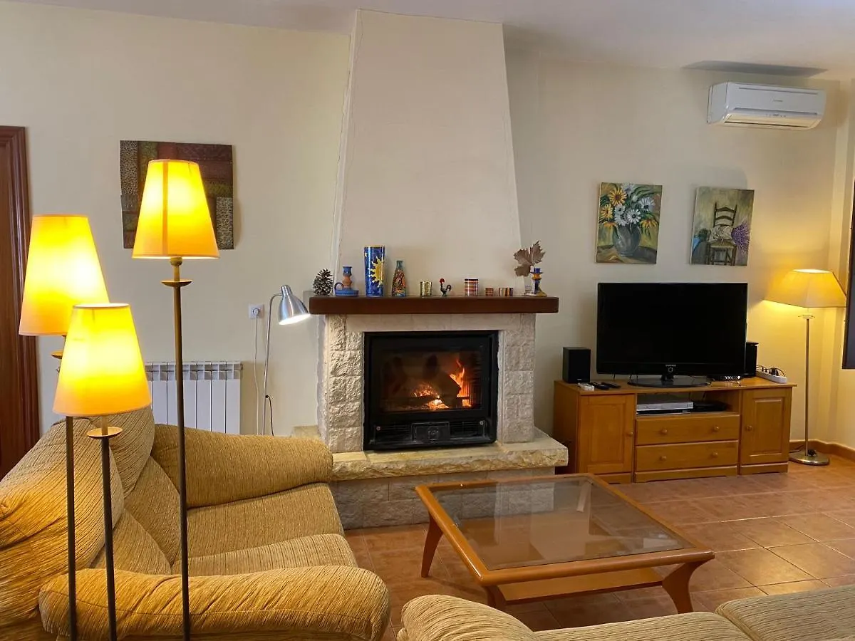 Casa Rural Con Chimenea, Barbacoa, Terraza Y Solarium Villa Illar Holiday home
